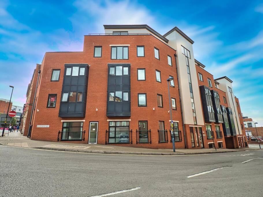 Lovely 1 Bedroom Apartment - Bham City Centre برمنغهام المظهر الخارجي الصورة